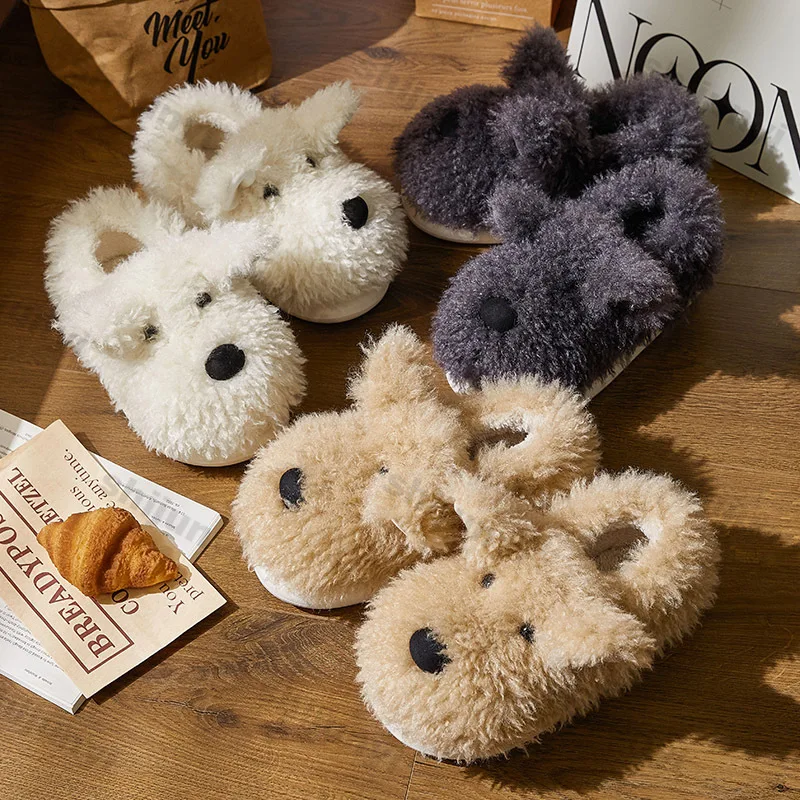 Pantofole da coppia in peluche autunno inverno 2025 Scarpe da casa in cotone da donna di nuova moda per cani da cartone animato Scarpe da pavimento da uomo calde per interni