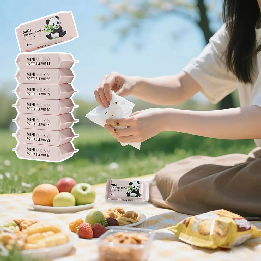 Mini Portable Wet Wipe Carrying Around Disposable Hand Wipes Travel Size Multi-Purpose Hand And Mouth Cleaning Wipes Hygiene