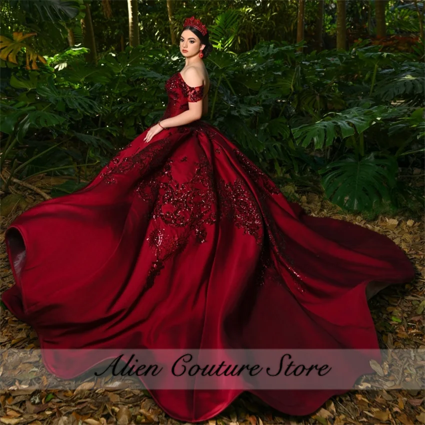 

Burgundy Quinceanera Dresses Ball Gown Off Shoulder Sequins Applique Beads Tull Corset Party Birthday Sweet 16 Customized