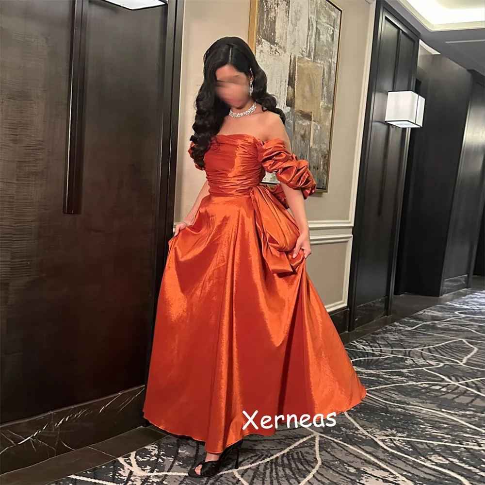 Gaun Midi A-line Bahu Terbuka Wiru Kustom Gaun Pesta Malam Acara Dipesan Lebih Dahulu Glitter Elegan Kualitas Tinggi