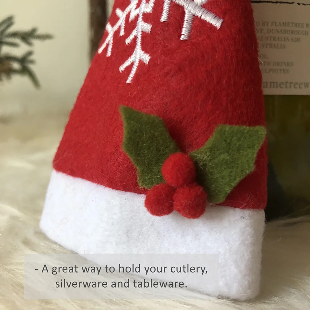 

6Pcs Decorative Christmas Cutlery Bag Reusable Tableware Cover for Holiday Party Table Decoration Xmas Forks Holder