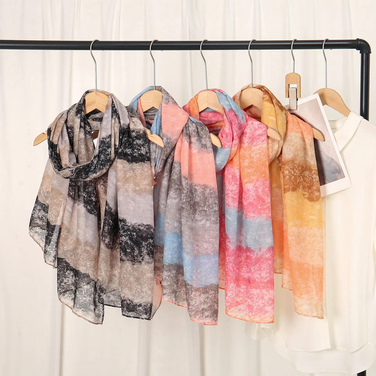 New Hot Sale Gradient Voile Versatile Long Scarf for Women, Fashion High Quality Travel Sun Protection Shawl Headwrap