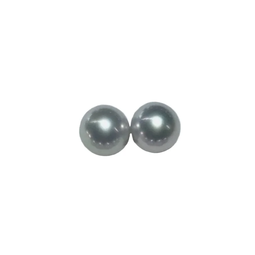 

Pair of 8-9mm south sea silver gray round loose pearl undrilled