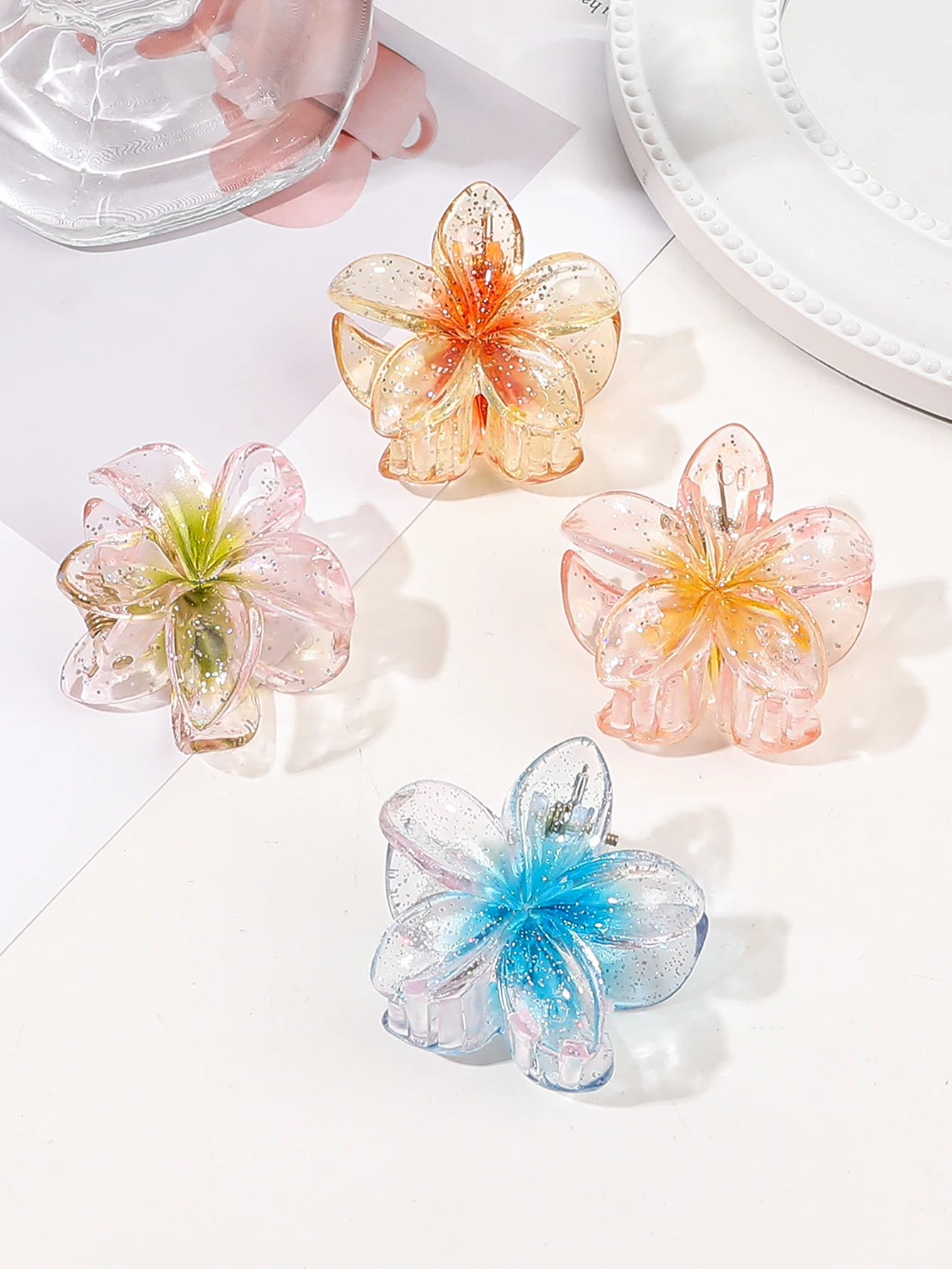 4 Pcs Small Mixed Colors Hair Claw Clips for Women and Girls, Twinkle Claw Flower Shaped for Thin Hair