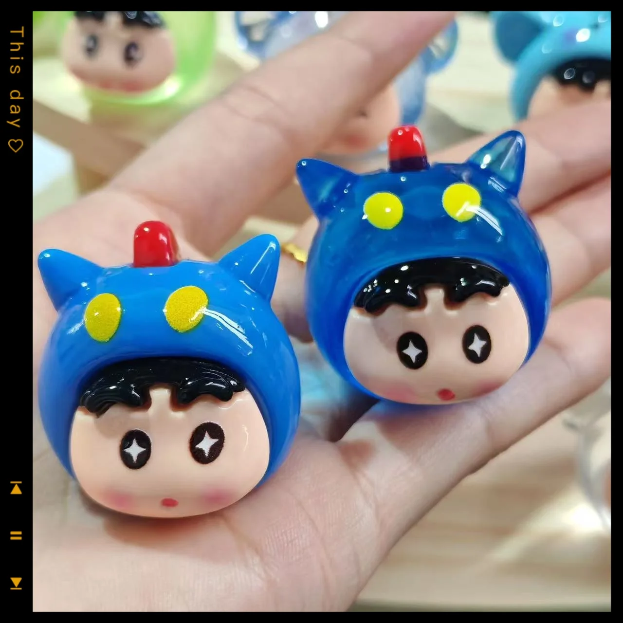 

Периферийные устройства Crayon Shin-chan, автомобили, милый мультяшный автомобиль, украшение, брелок «сделай сам», сумка, кукольная машина, аниме, кукла, автомобиль, орнамент, игрушка