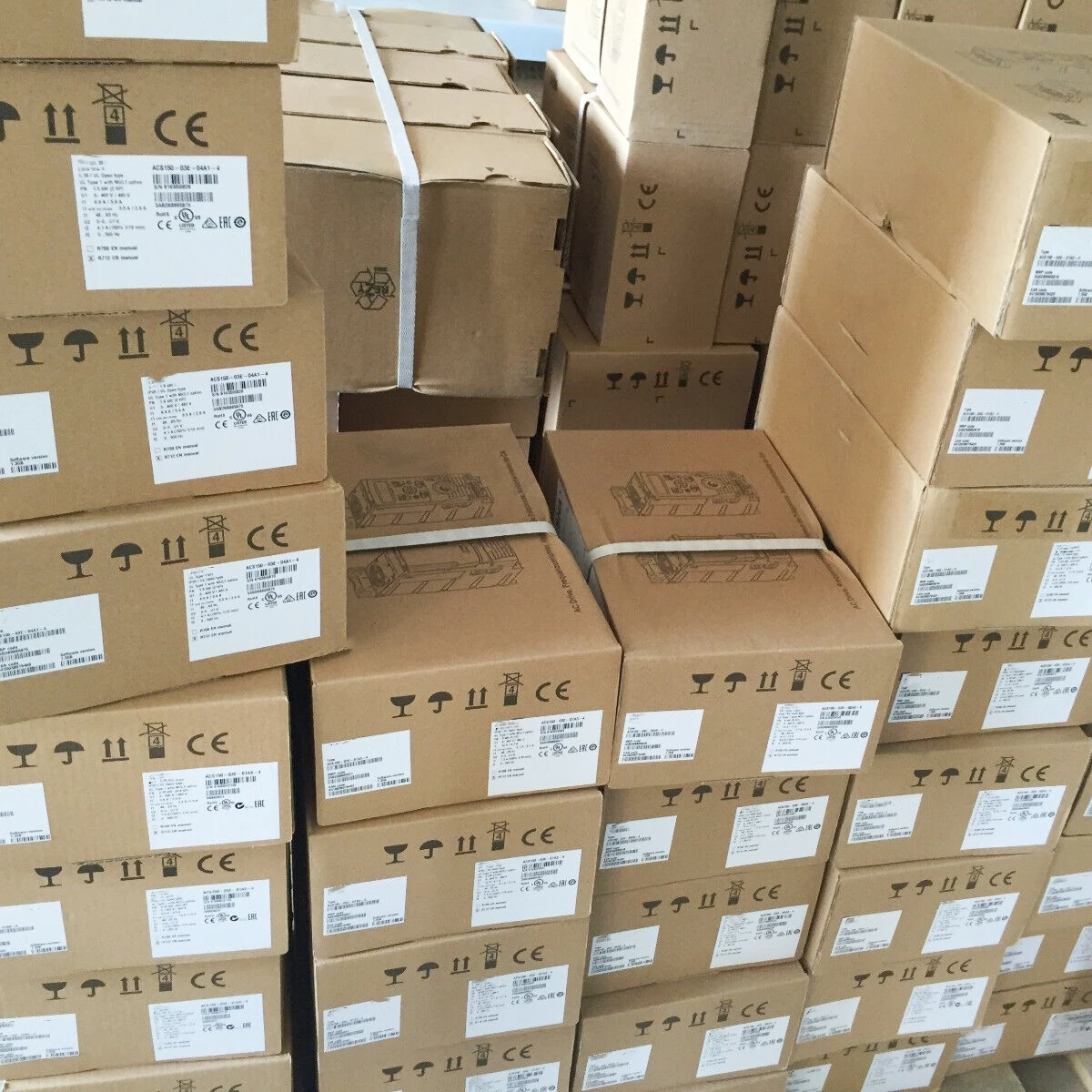 6SE7038-6WK84-1BH0 원래 단상-삼상 인버터