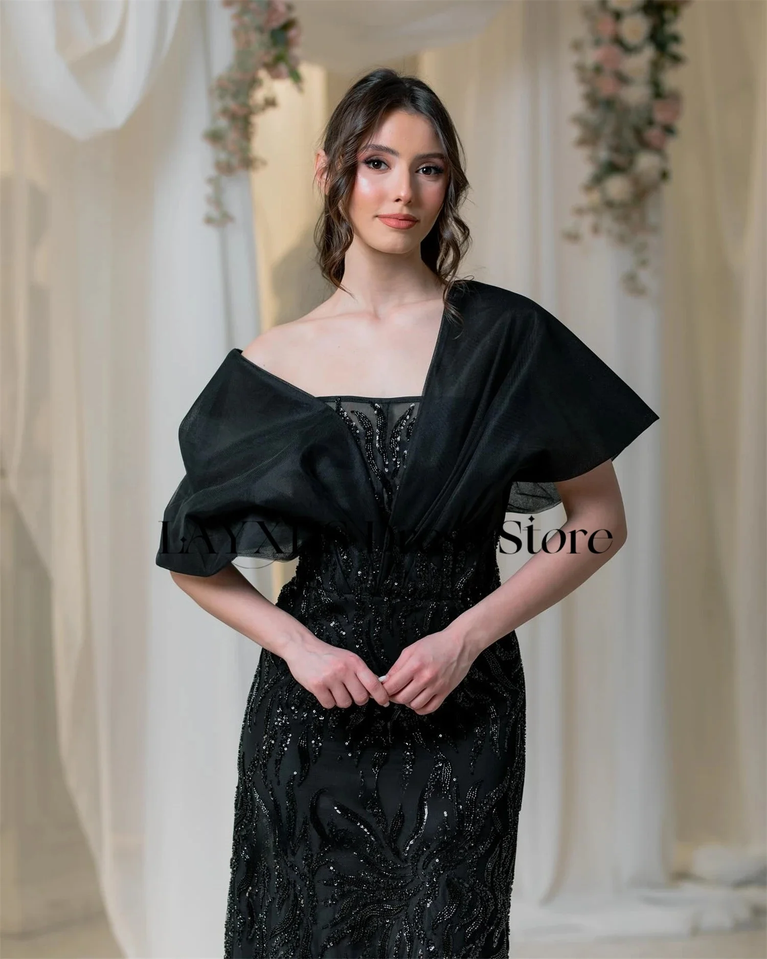 LAYXHS Abiti da sera eleganti in rilievo di pizzo Abiti da ballo da donna dritti con scollo a V neri Abiti personalizzati