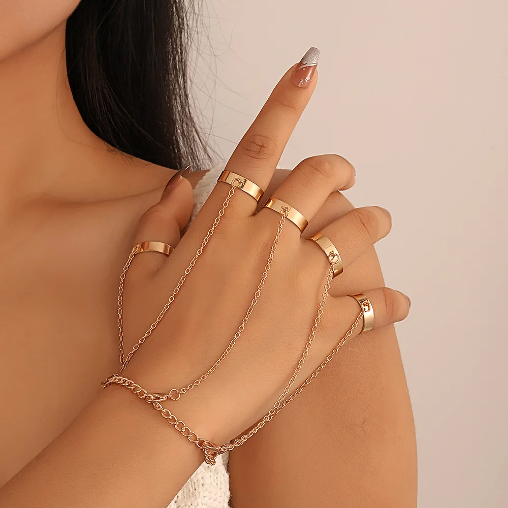 Ring Bracelet Butterfly Pearl Heart Integrated Oversized Hip Hop Chain Jewelry for Women Casual Daily Lightweight Metal