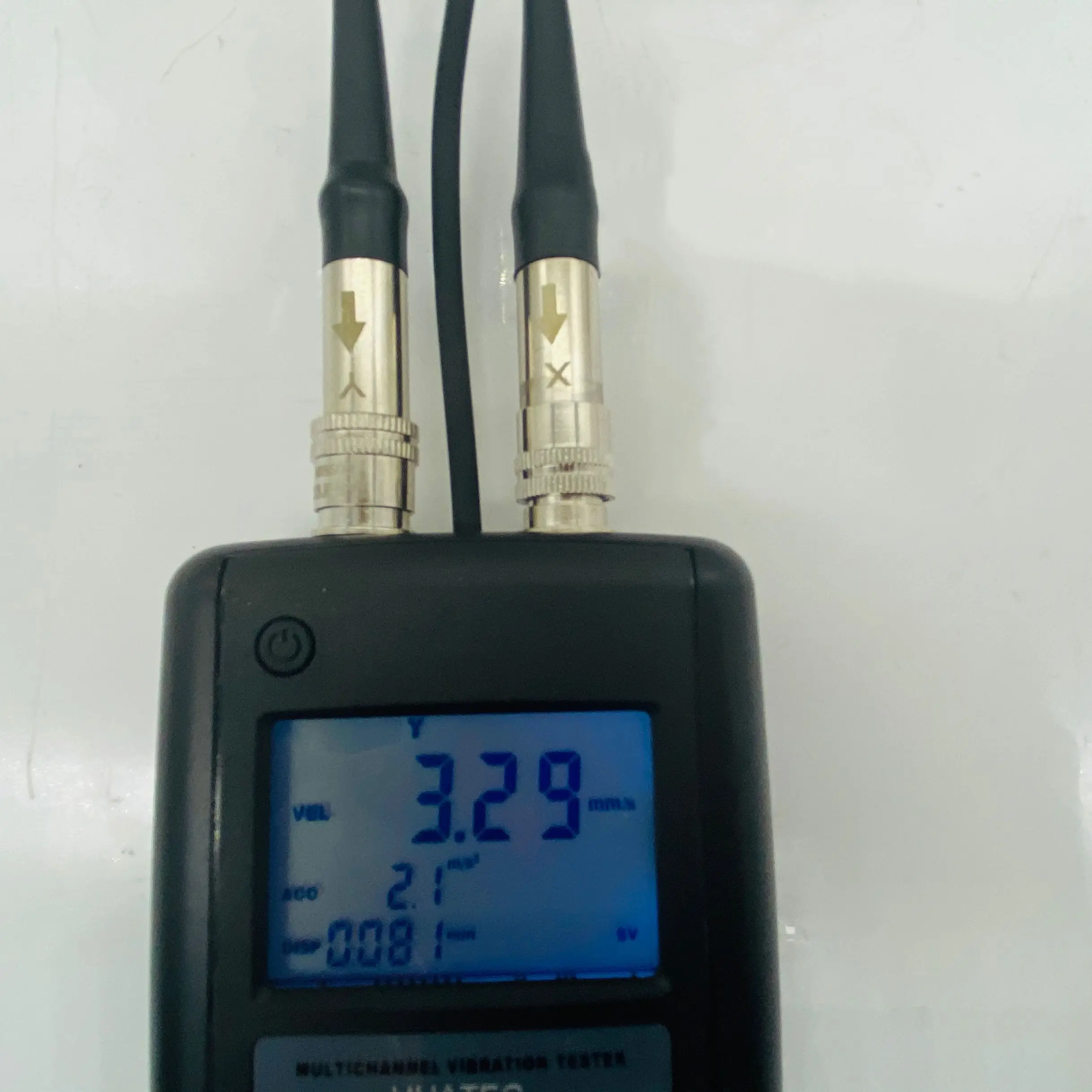 

HG6378 XYZ 3 channel 10Hz~10kHz Piezoelectric Sensor Digital Velocity Acceleration Displacement Vibration Meter