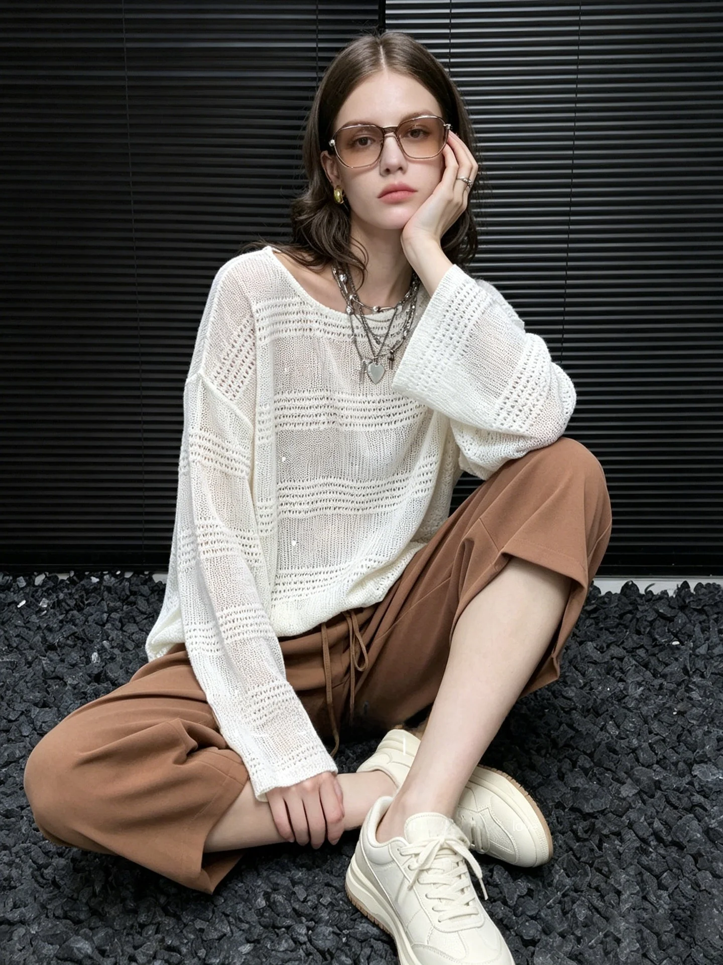 

Huaappuw French Style Hollow out Loose Long Sleeve Knitted Sweater Women's Translucent Casual Wear for Commuting And Traveling