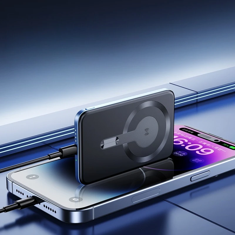 بنك طاقة لاسلكي مغناطيسي رفيع للغاية من سبائك الألومنيوم بقدرة 10000 مللي أمبير في الساعة مع بطارية خارجية شحن سريع PD20W لهاتف iPhone Xiaomi