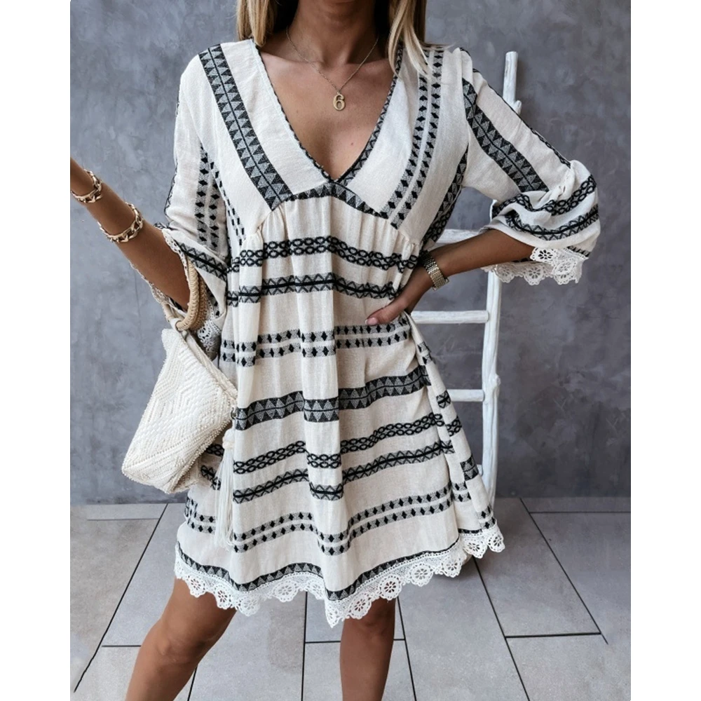 

2024 Women Geometric Print Lace Decor V Neck Midi Dress Summer Female Three Quarter Sleeve Elegant Dress Lolita Vacation Vestido