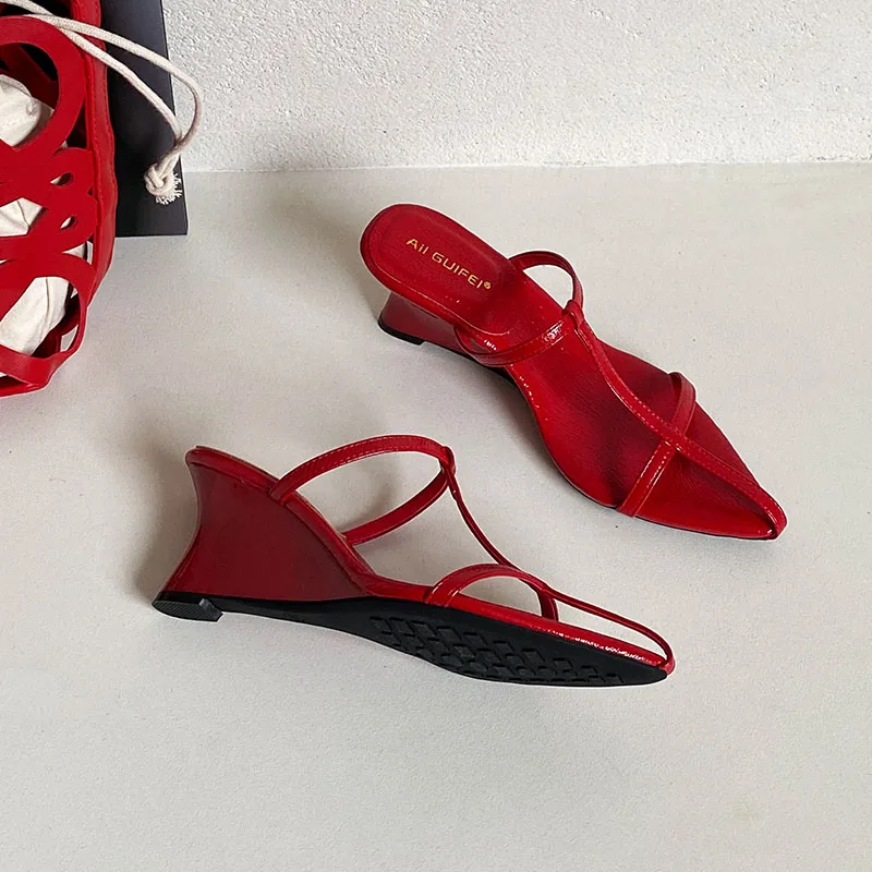 New In Summer Fashion T-Strap Women Wedges Sandals Pumps Heels Slides Pointed Toe Elegant Design Wedge Shoes For Ladies Sandal