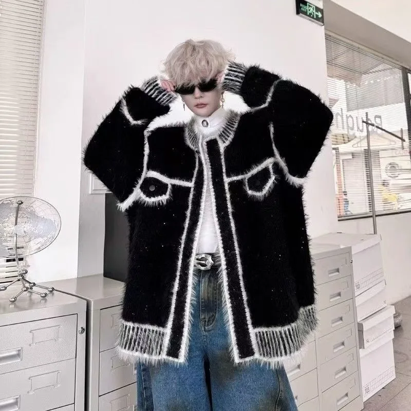 

American retro black white contrast color knitted men coat 2025 autumn winter personality top sweater couples oversize clothing