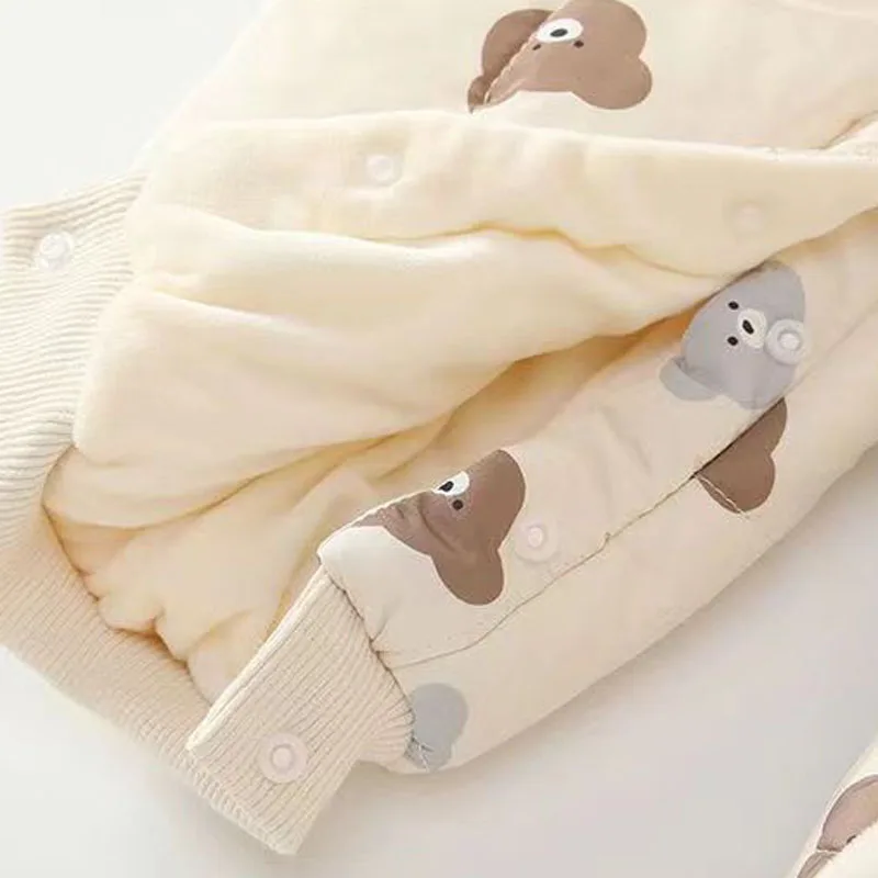 IYEAL الرضع لطيف الدب الصغير بذلة سوبر لطيف الطفل مع الصوف السميك الوليد الشتاء في الهواء الطلق بذلة سترة قطن