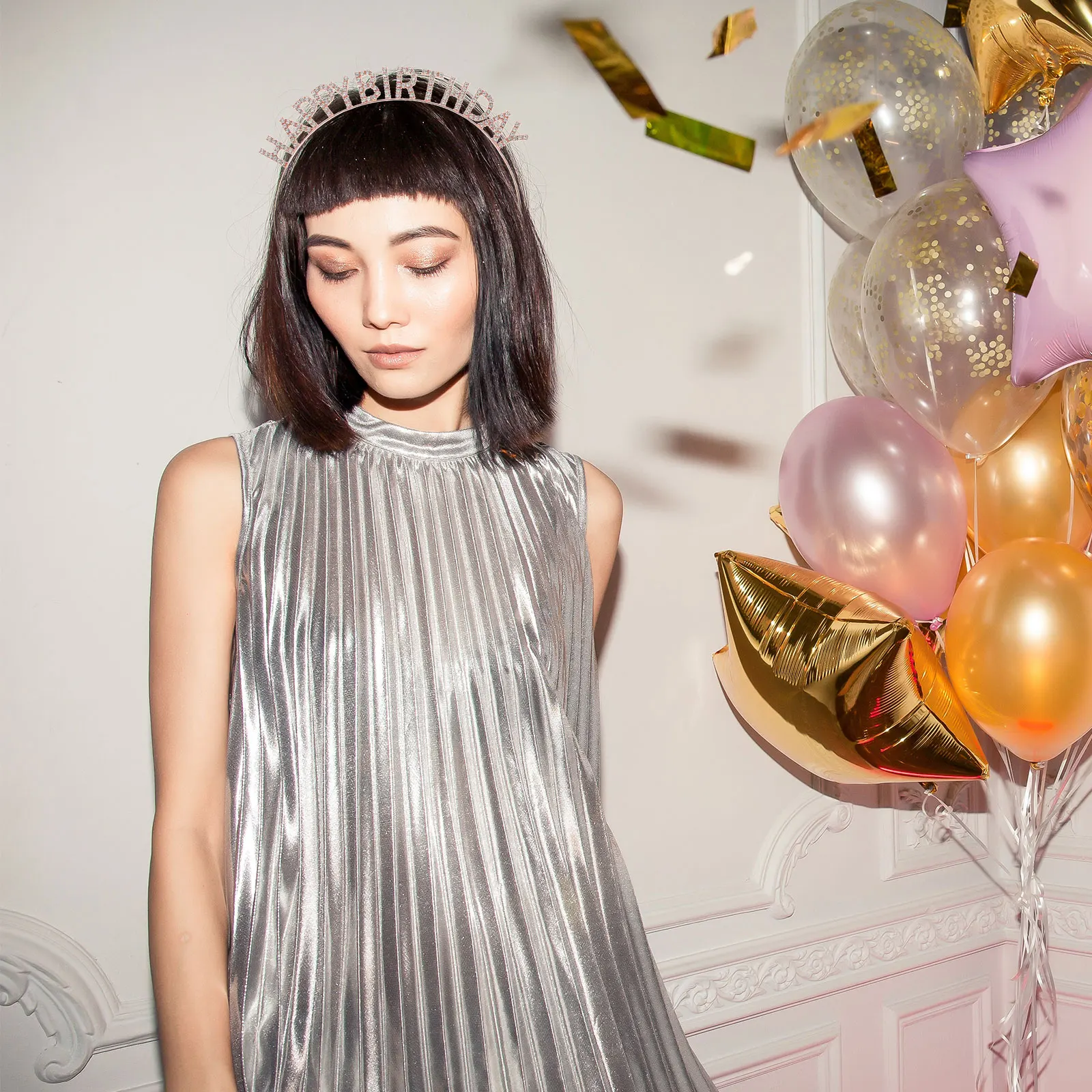 

Sparkling Rhinestone Birthday Headband Festival Party Hairband for Women Girls Lightweight Hair Decoration Headdress