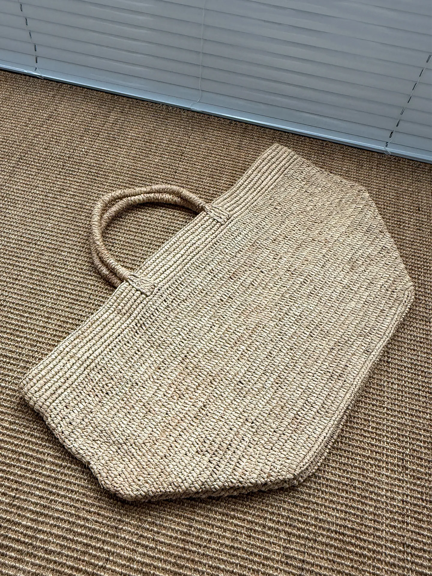 

Natural Straw Beach Tote Bag, Large Summer Rattan Woven Bags,Handmade Woven Raffia Shoulder Handbags for Women