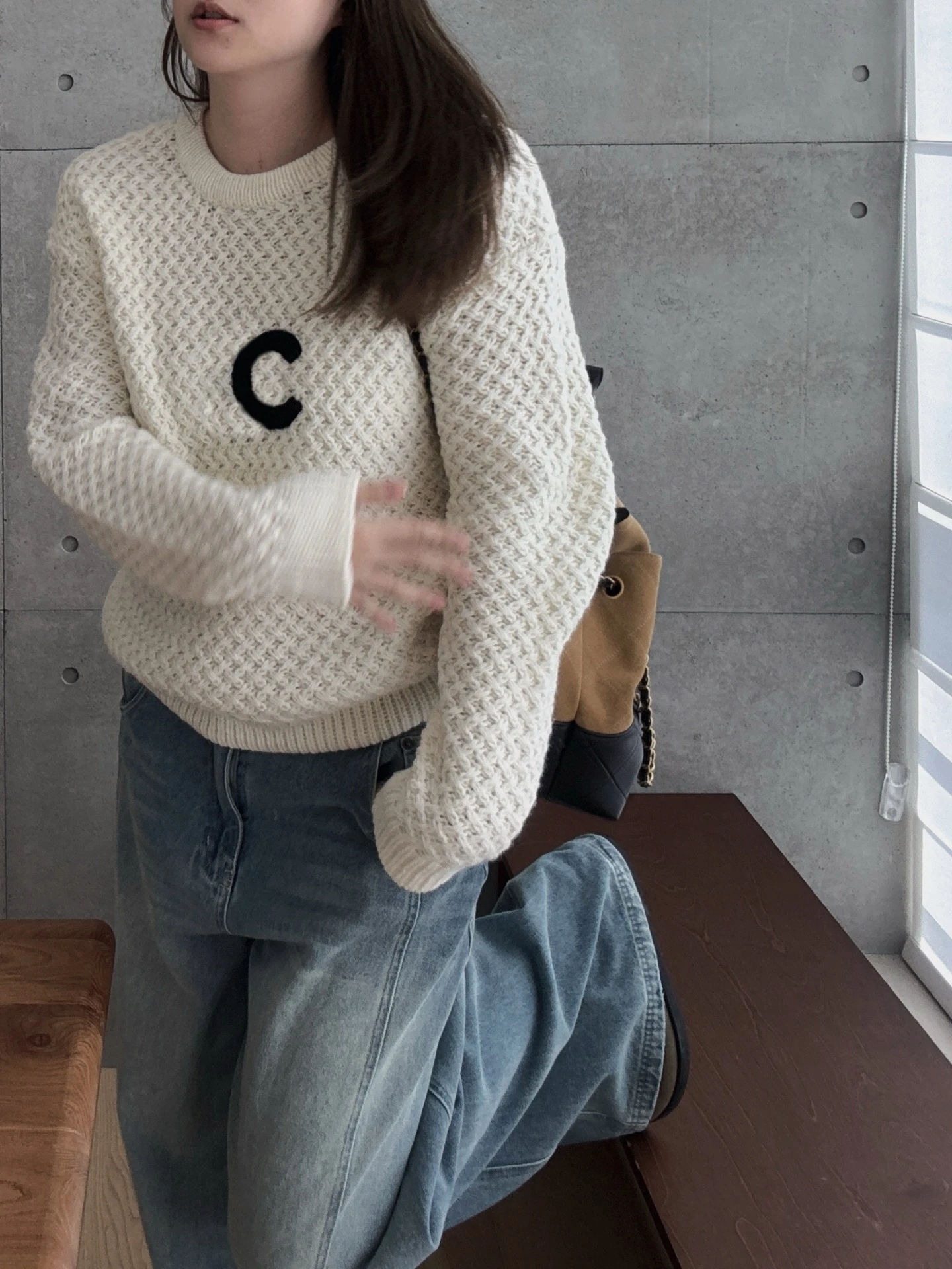 سترة صوفية كبيرة الحجم جديدة لخريف 2025 ذات ألوان متدفقة للنساء - بلوزة بسيطة ومتعددة الاستخدامات #1