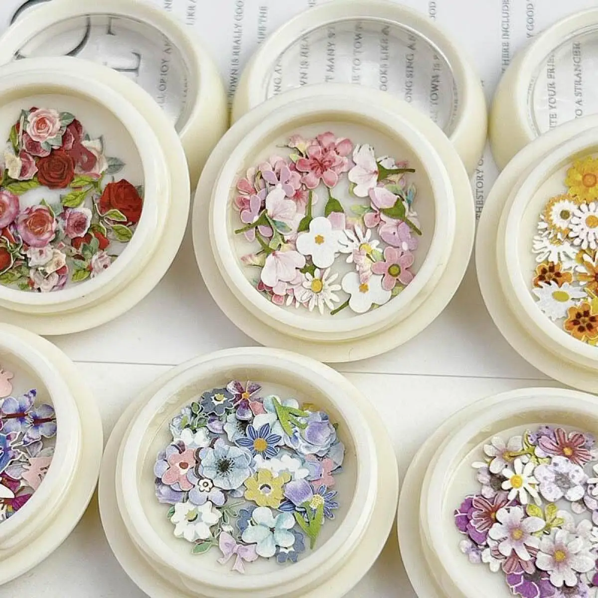 1Box Spring Wood Pulp Flower Nail Patch Iris Daisy Nail Glitter Nail Charms Art Decorations Accessories Supplies Manicure DIY