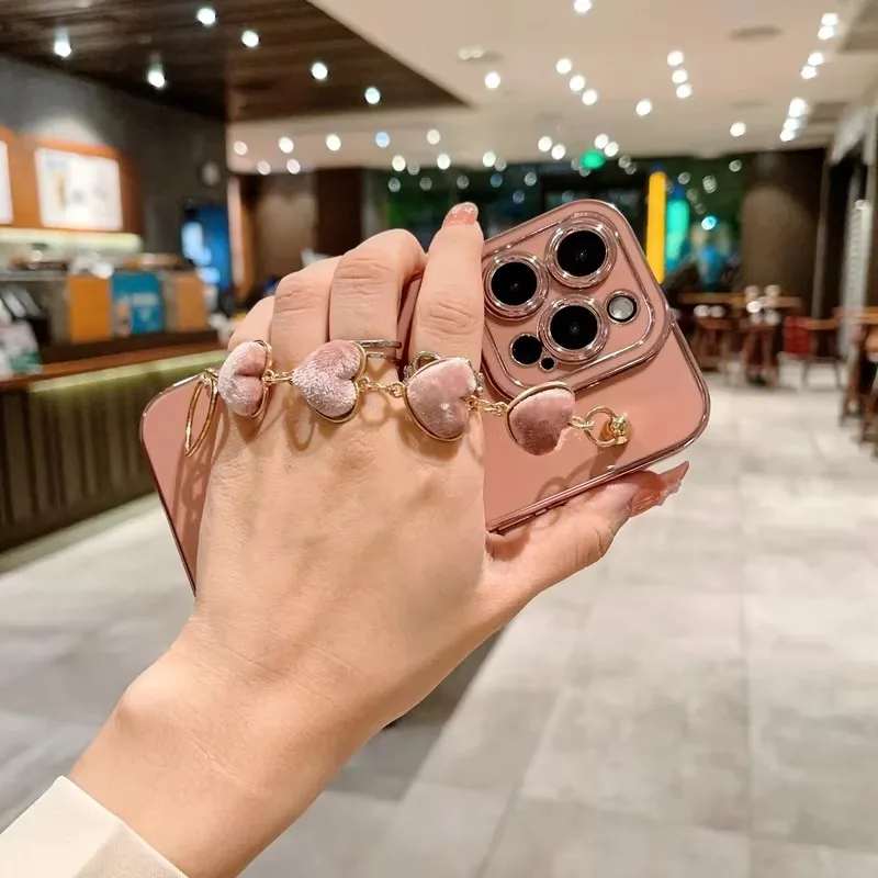 Luxury Soft Love Heart Bracelet Phone Case For iPhone  13 14 15 16 17 18 Pro Max lint Bumper Cover