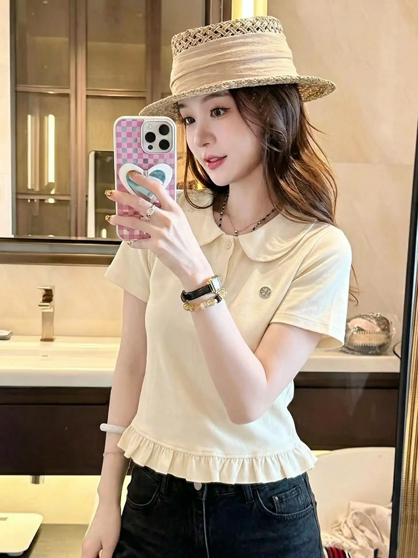 

Korean Style Ruffle Sleeveless T-Shirt Summer 2026 Fashionable Ageless Versatile Beautiful Personality Small Shirt Top