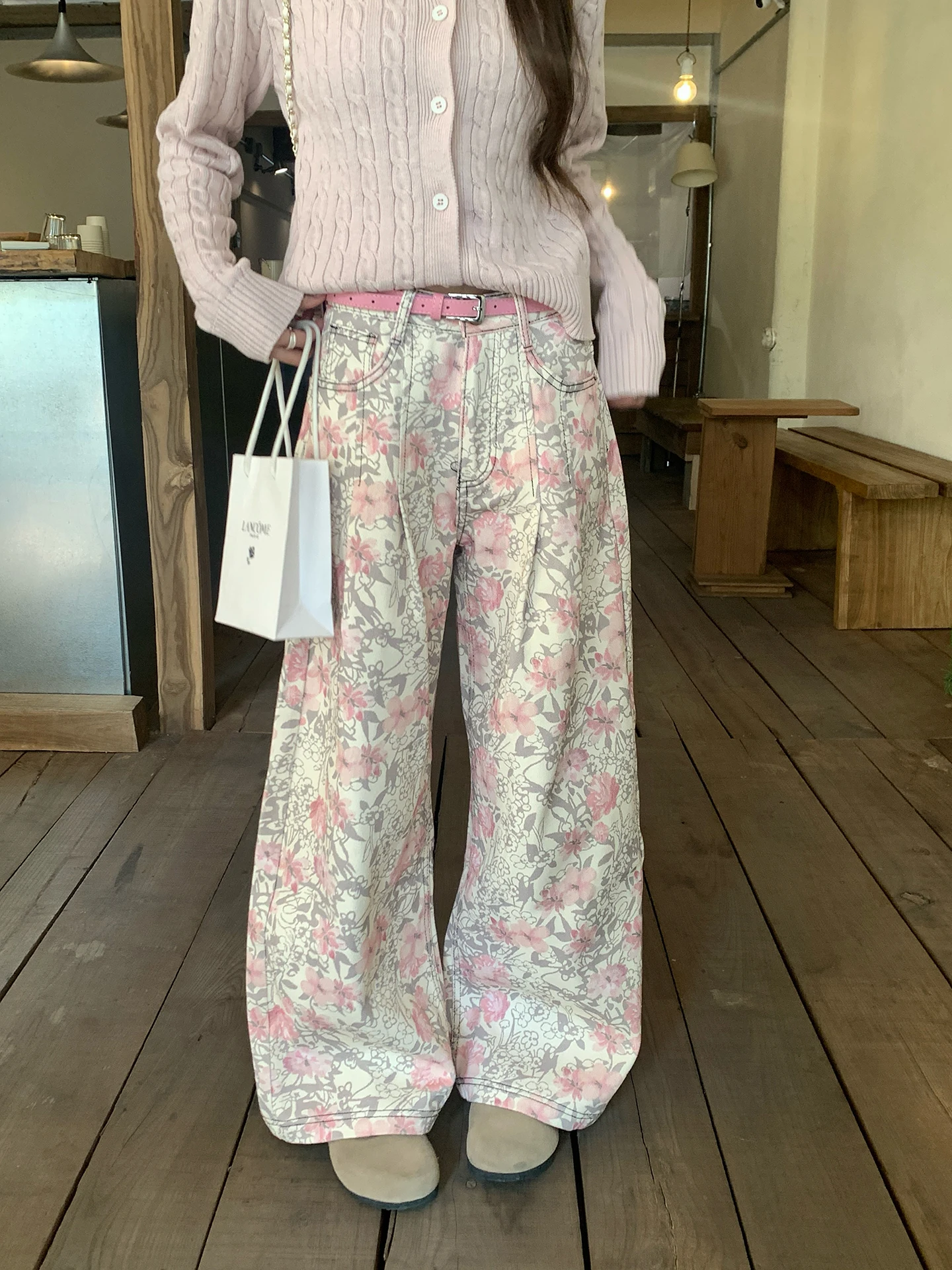 

Женские широкие брюки с цветочным принтом на раннюю весну, уникальный дизайн, свободный крой, из смесового хлопка, удобные, с высокой талией, на пуговицах