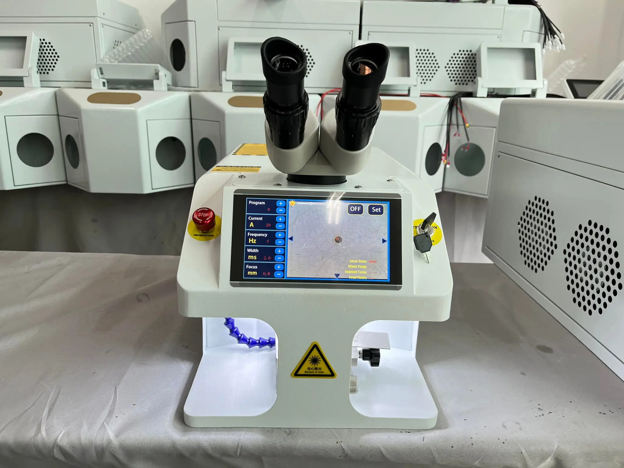 

Jewelry Spot Welding Machine ND YAG Laser Touch Screen 60W 100W 150W 200W MINI Laser Soldering With CCD Control System