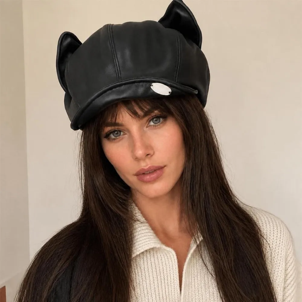 Elegant PU Leather Cat Ear Beret Black/Coffee Cute Ear Design Newsboy Cap Retro Style Peaked Cap Autumn Winter
