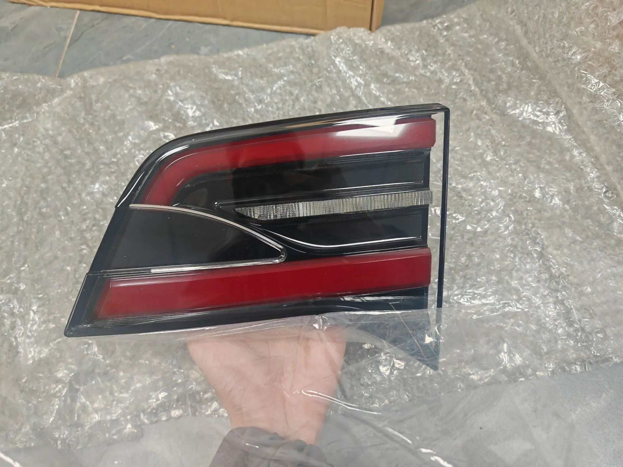 Fit For Tesla Model X Taillight 2023-2024 Model X Stoplight Rear light OEM# 156549200 156549300 Plug And Play European Version