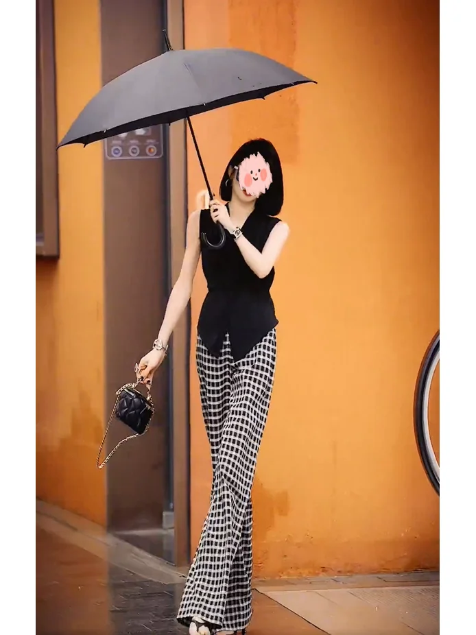 

Faionable Korean Sle V-Ne Knot Pleated Design Svel Top Wide Leg Casual Pants Set Women's Summer Outfit