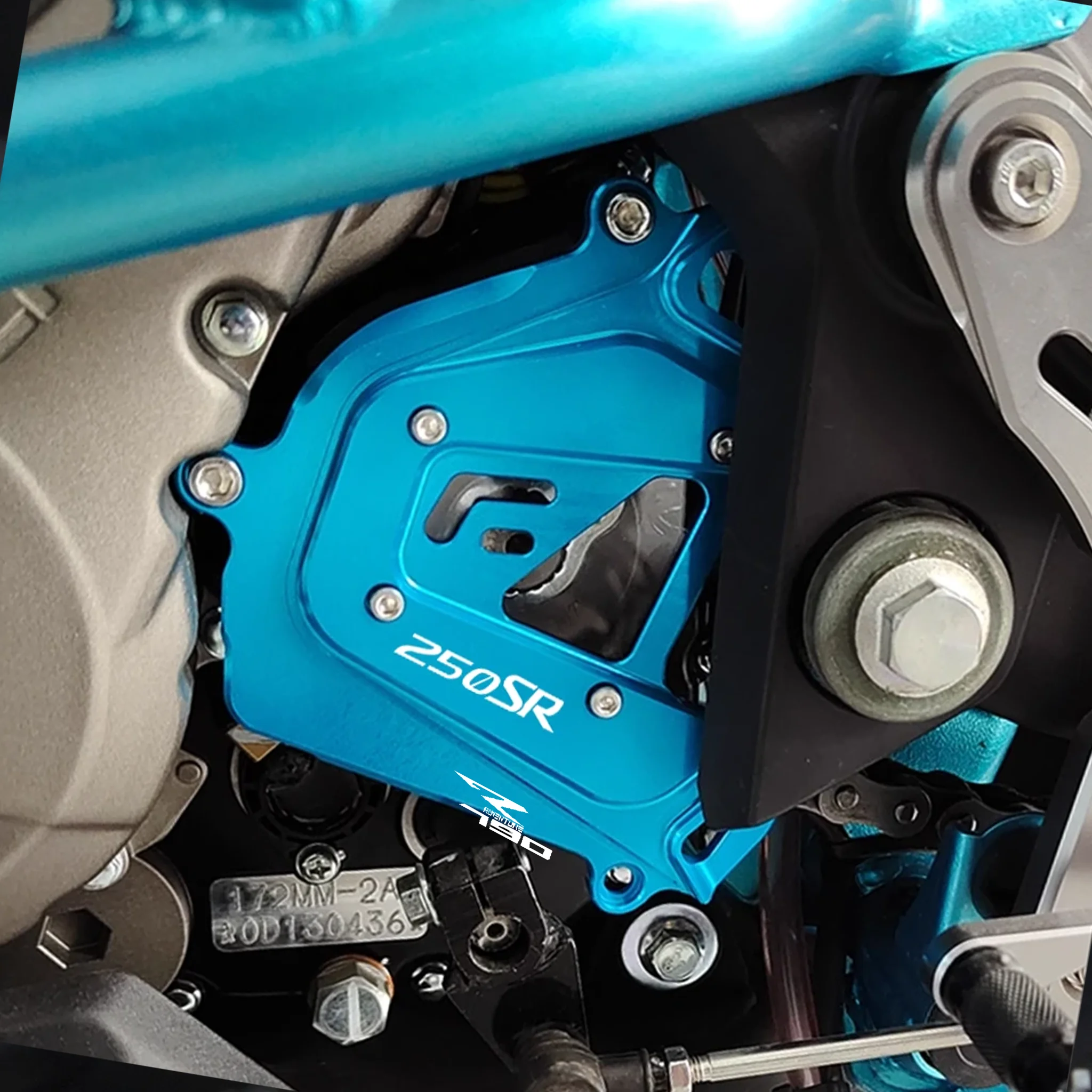 

For CFMOTO CF MOTO 250SR 250 SR ABS 2019- 2022 2023 2024 2025 Motorcycle Accessories Front Sprocket Chain Cover Guard Protector