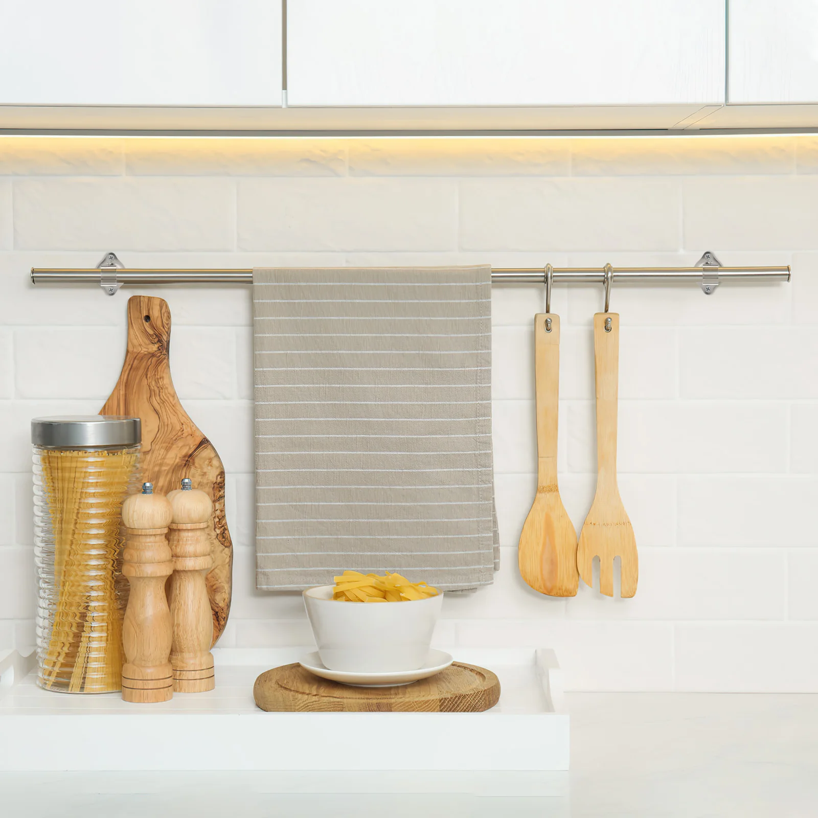 

2Pcs Stainless Steel Thick Rod Support Bracket Durable Closet Hanging Rod Holder for Kitchen Balcony Bathroom Round