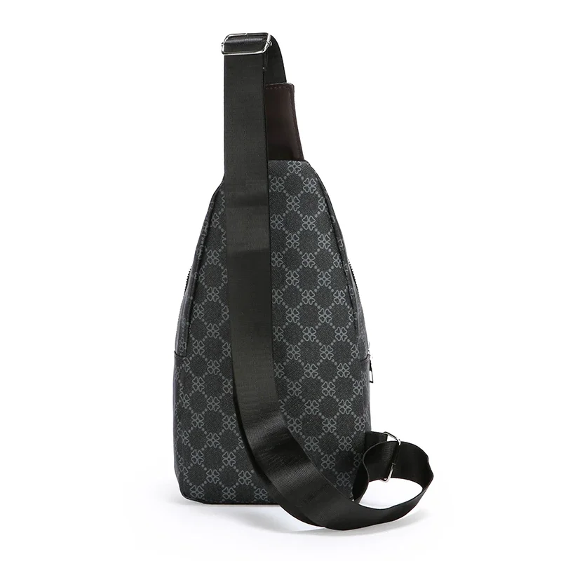 حزمة صدر هندسية البرسيم بشعار معدني مبطن لمنفذ سماعة الرأس PU متعدد الأقسام وحزام قابل للتعديل للجنسين للتنقل الرياضي #5