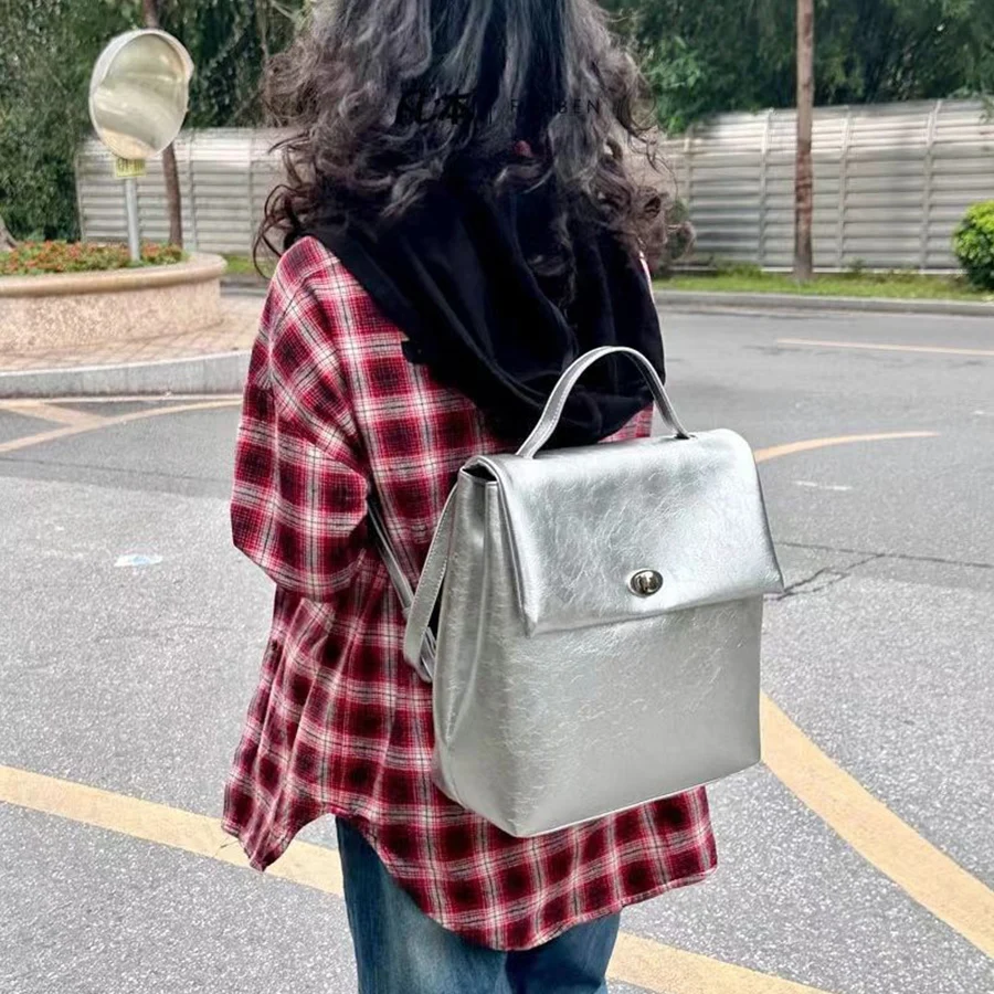 Women Flip-Top Backpack Daypack Pu Leather Student Book Bag Fashion Vintage Casual Female Girls Black/Silver Rucksack Mochilas