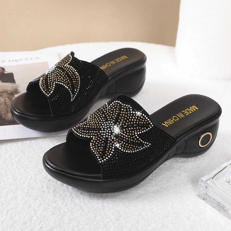 Women\'s Open Toe Slippers Rhinestone Crystals Decor Air Mesh 2022 Summer New Fashion Popular Sweet Chic Comfy Wedge Heel Slipper