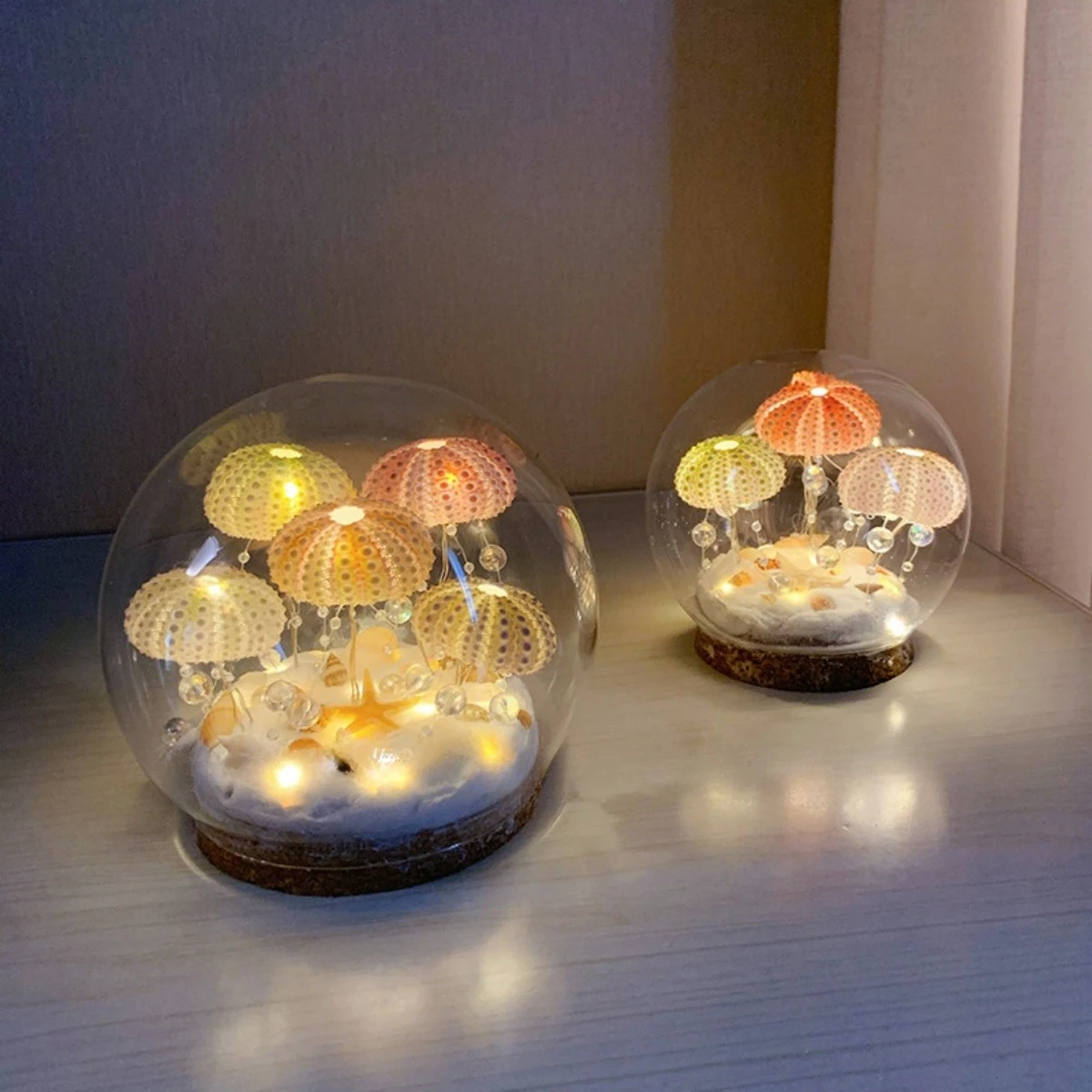 Handmade Sea Urchin Jellyfish Lamp LED Night Light Ornaments DIY Bedside Night Bedroom Desk Decor Birthday Gifts Table Lamp