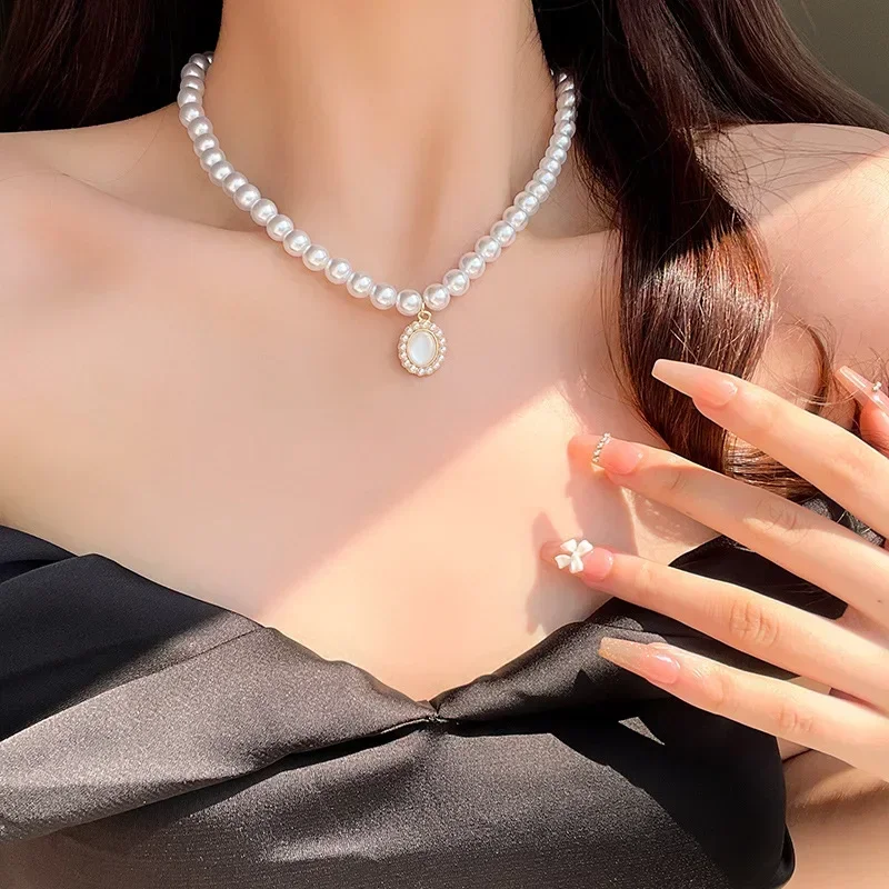 

Korean Elegant Imitation Pearl Beads Necklace for Women Ladies Fashion Opal Pendent Necklace Choker Wedding Party Jewelry Gift