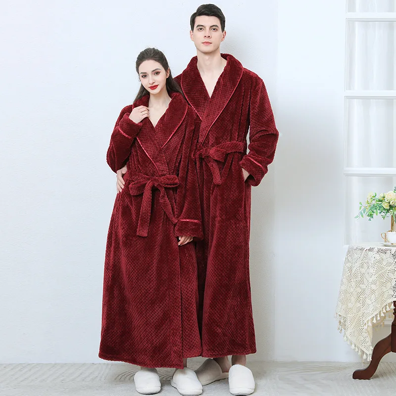 New Solid Color Autumn and Winter Coral Fleece Women\'s Nightgown Long and Thick Couple\'s Sleepwear Women\'s Plus Fleece Bathrobe