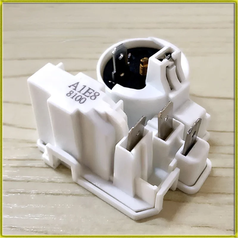 

Запуск холодильника для 8100ZEM90-130-74 A1E8 8100 JPQ- | | | -15 SK1S1N4 8100 Комбинированный стартер компрессора 3-контактный Детали холодильника