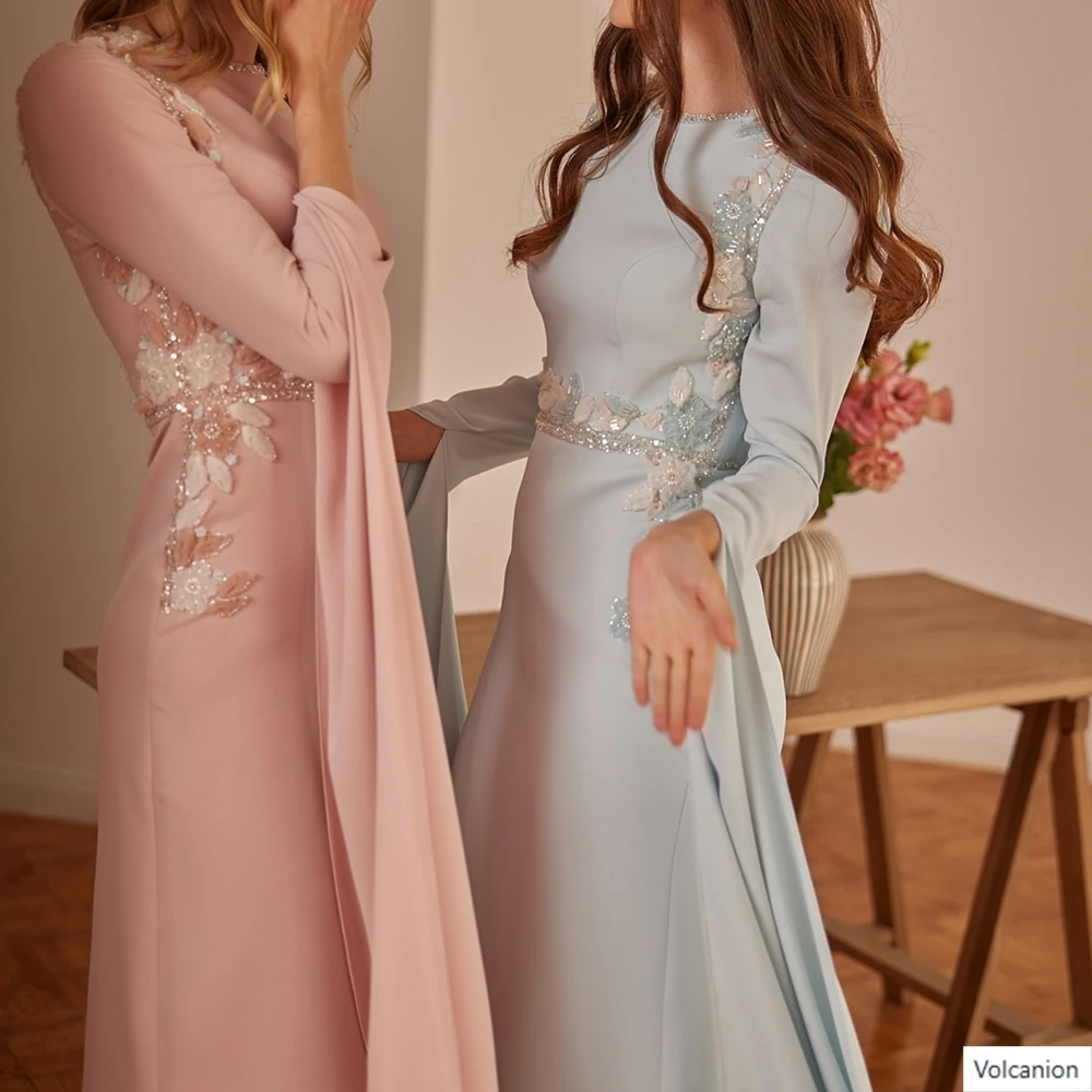 Abiti da sera a trapezio personalizzati Abito da ballo a maniche lunghe con scollo a O lungo fino al pavimento Abito da festa senza schienale drappeggiato con fiori con paillettes