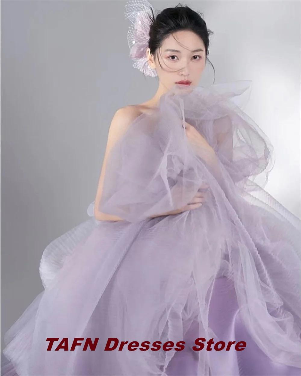 TAFN Purple Wedding Shooting Dresses Strapless Tulle Bridal Gown A-line Tiered Sweep Train Ball Gown Customized