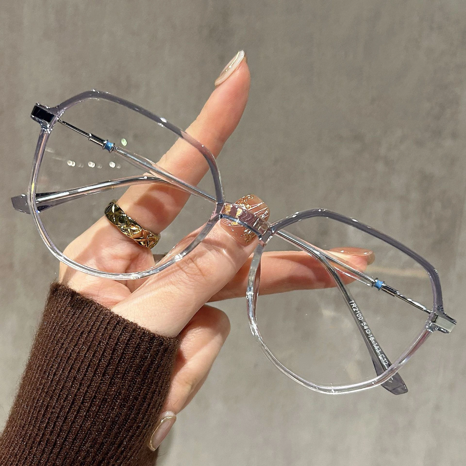 New Versatile Ultra Light Glasses With Plain White And Cool Brown Frame Large Frame Anti Blue Light  Myopia Glasses Frame MH8926