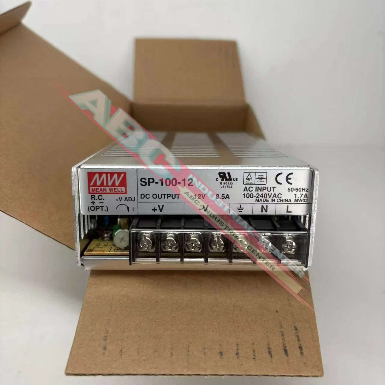 

Импульсный источник питания SP-100-12 12В новый в коробке