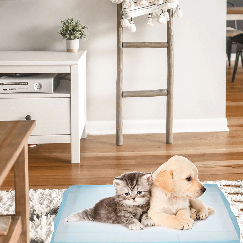

50pcs Pet Pee Pad Dog Training Pads 33x45cm Disposable Non-woven Fabric Urine Absorbent Puppy Litter Mat for Small Pets