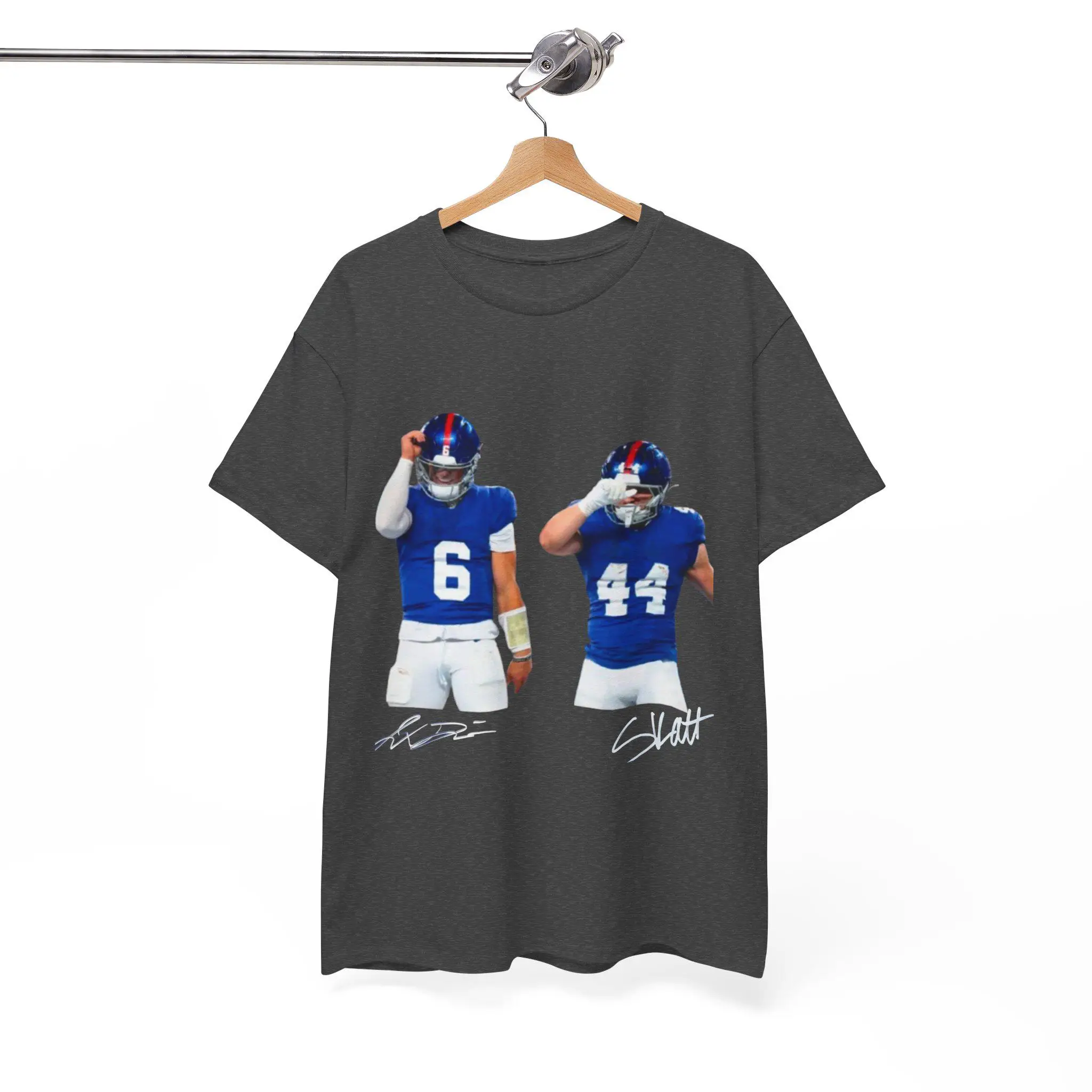 2026 Men's Short-sleeved Jaxson Dart and Cam Skattebo New York Giant T-shirt Signed Edition