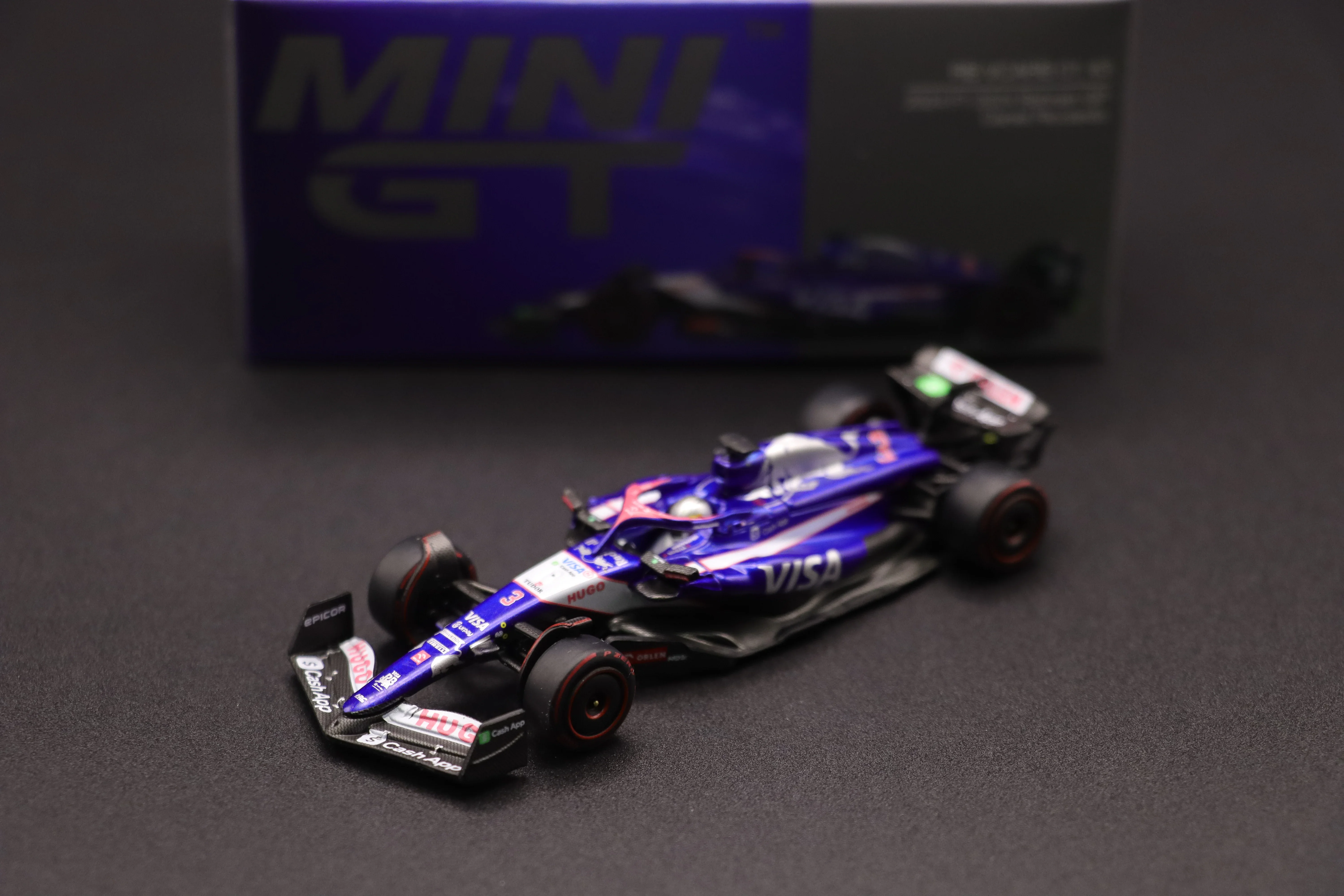 

MINIGT TSM 1006 1:64 Awesome RB VCARB 3 # Сувенирная модель автомобиля F1 из литого металла