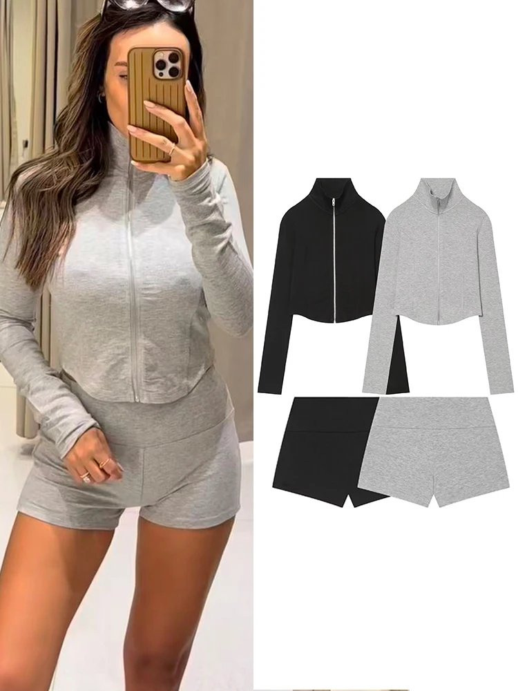 

TFMLN Chic Women Shorts 2 Piece Set Zip-Up Long Sleeve Crop Top Slim Mini Shorts Solid Color Simple Sport Style Casual Outfit