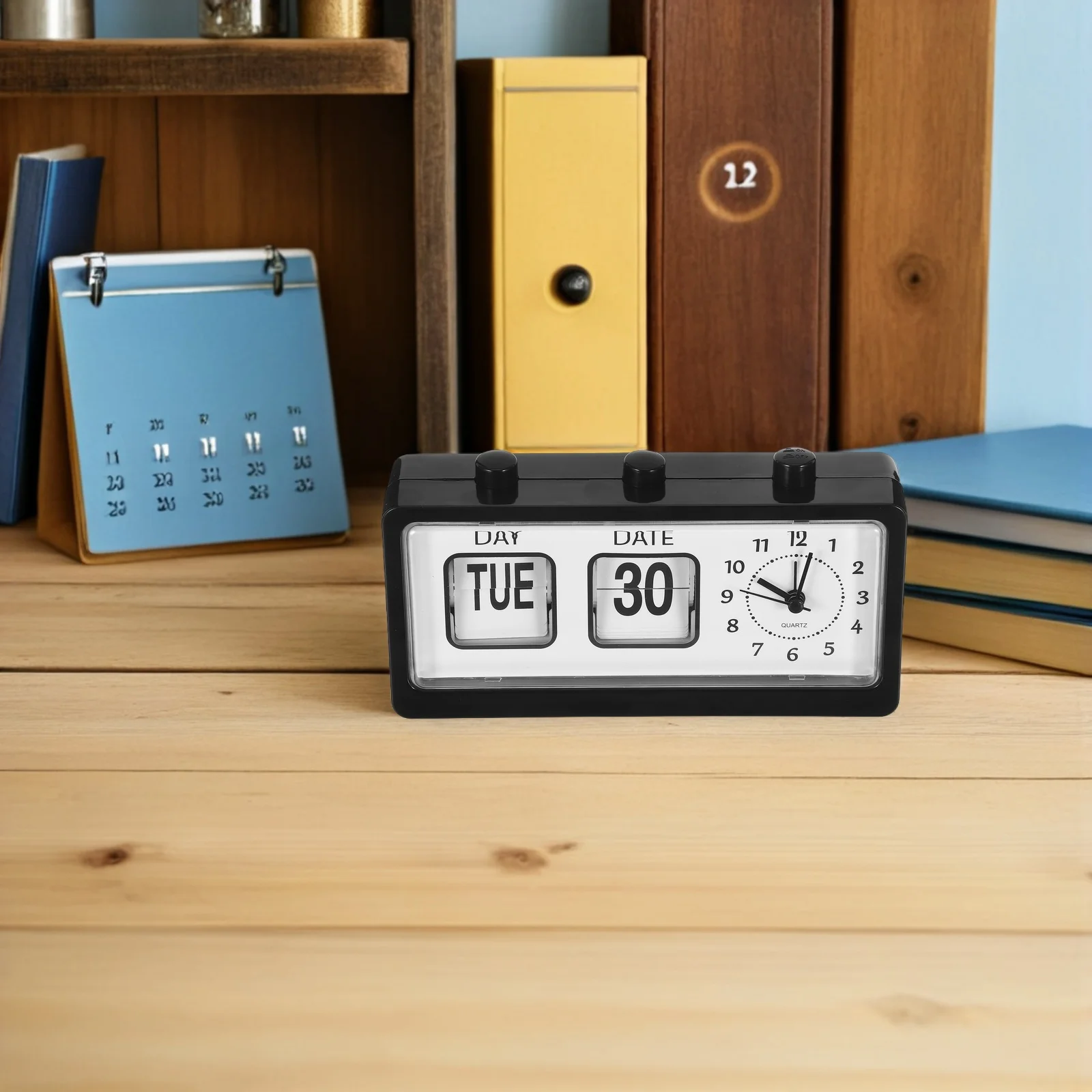 ساعة تقويمية قابلة للطي لسهولة القراءة وعرض التاريخ واليوم على الطراز القديم وديكور غرفة الدراسة وساعة منبه يدوية #5