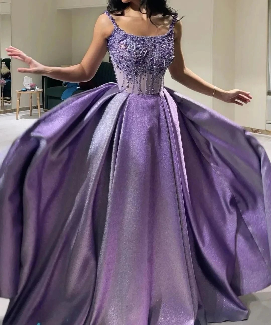 

Charming Lavender Luxury Women Prom Dresses Scoop Pearls Beading A Line Long Formal Special Occasion Dress Party Evening Gown
