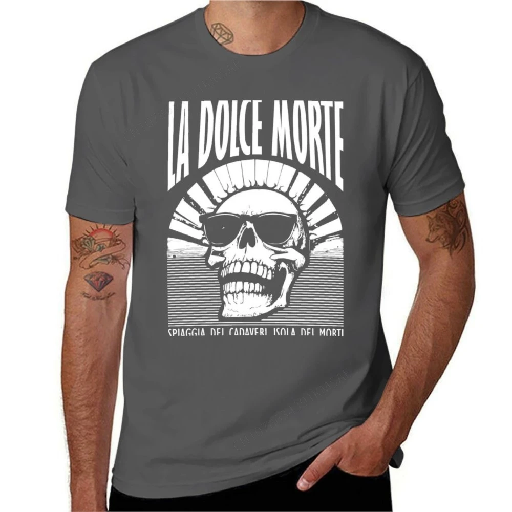 La Dolce Morte– a skull’s sweet life (or death). T-shirt oversizeds hippie clothes mens vintage t shirts